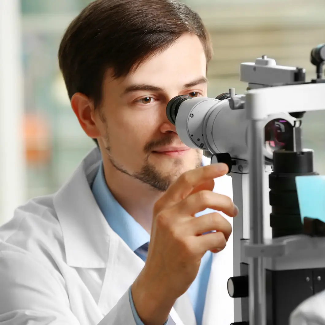 Adult-male-doctor-examing-a-patient